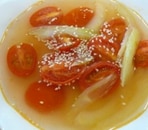 トマトとセロリの中華スープ